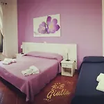 Giulia Panzió