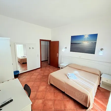 Giulia Bed & Breakfast 3*